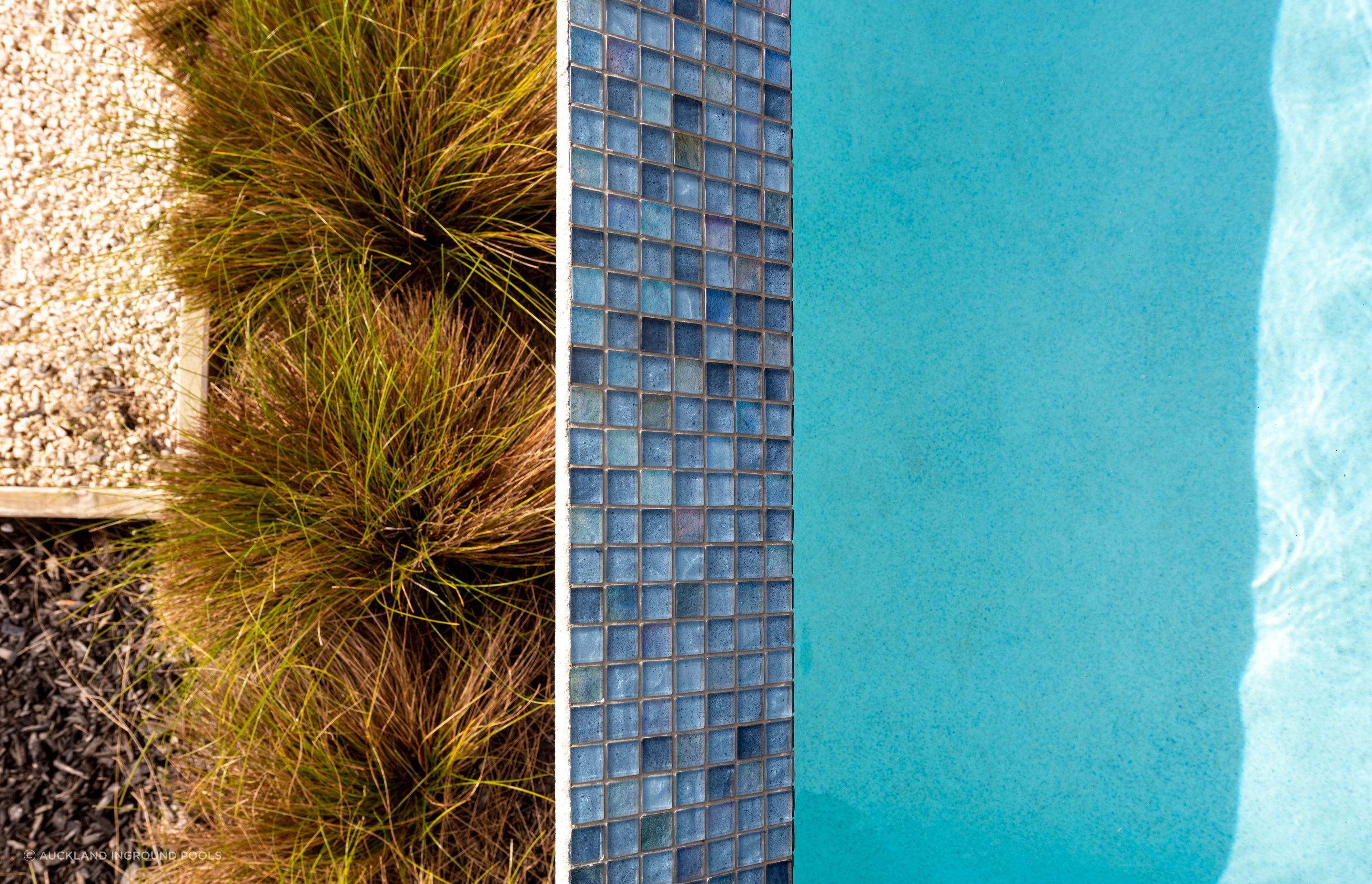 Palmer & Allen Lightwaves Mosaic Tiles looks amazing with Hydrazzo Gulfstream Blue pool render