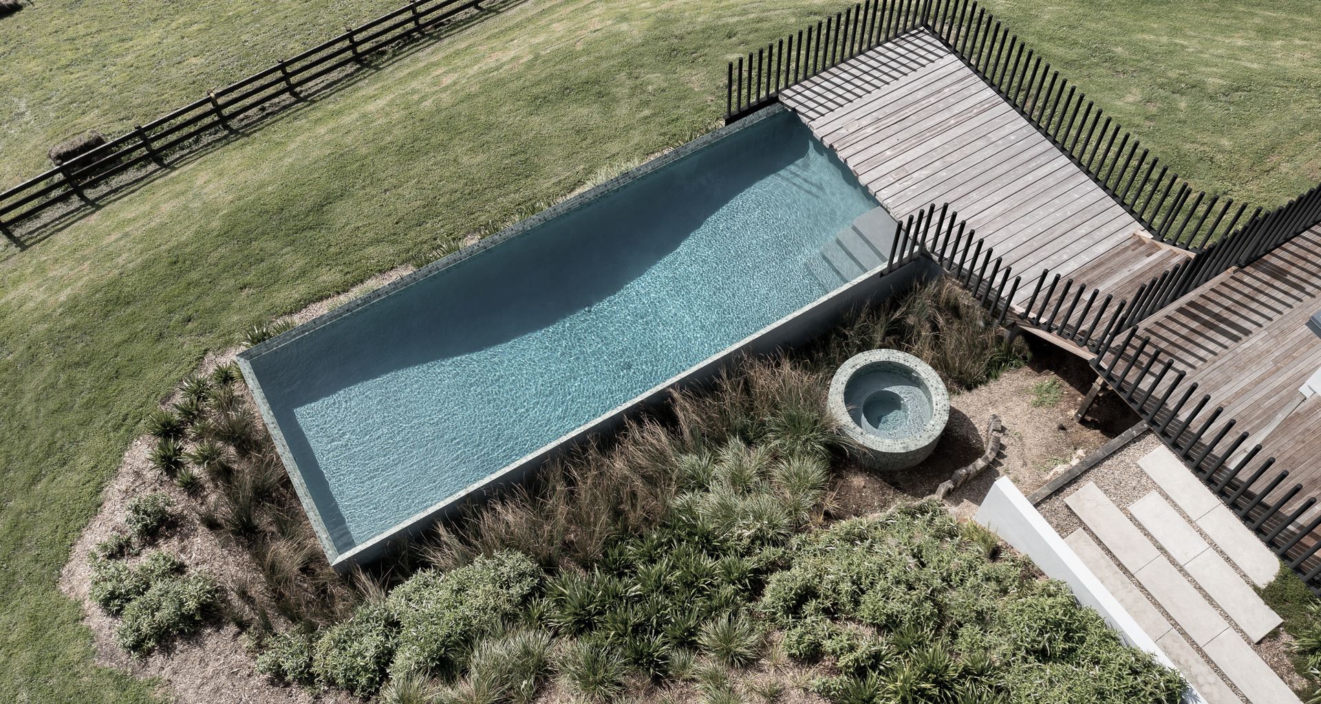 Hunua Pool & Spa banner
