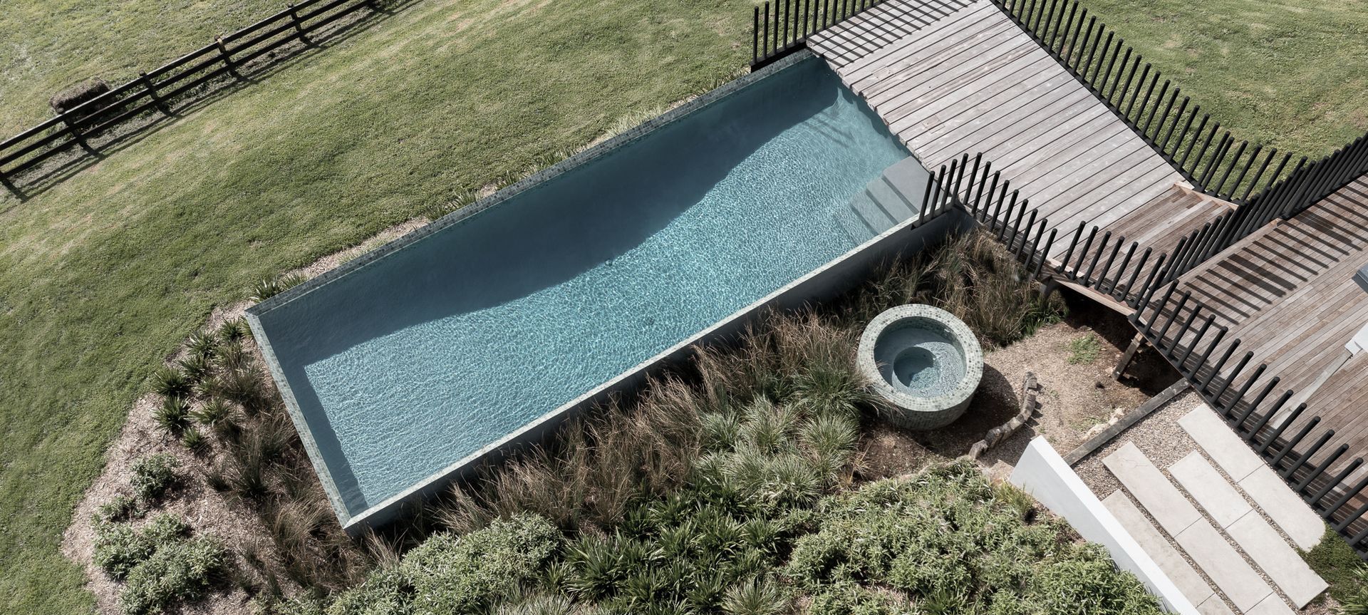 Hunua Pool & Spa banner