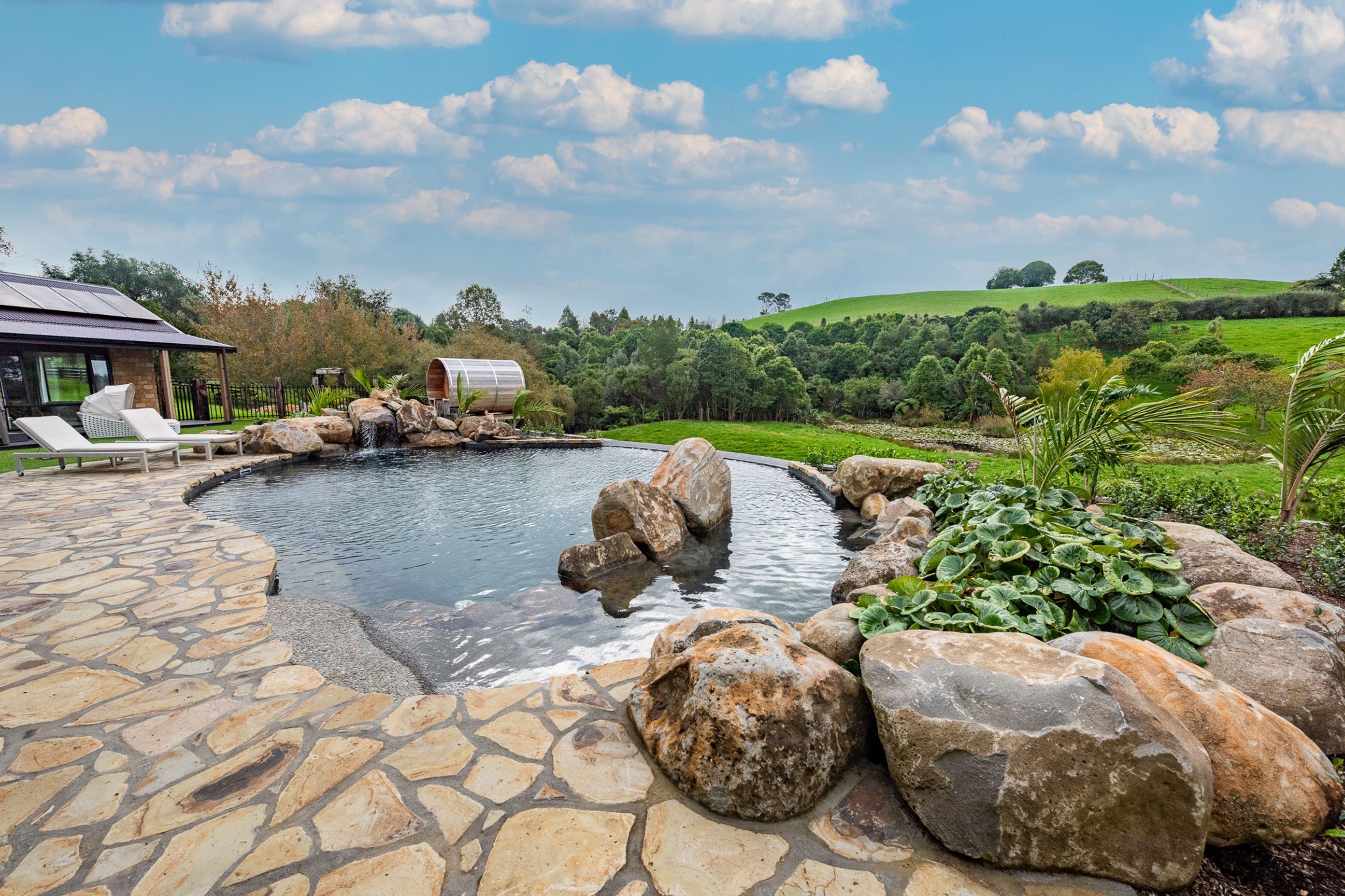 CC230425-246-HDR.jpg