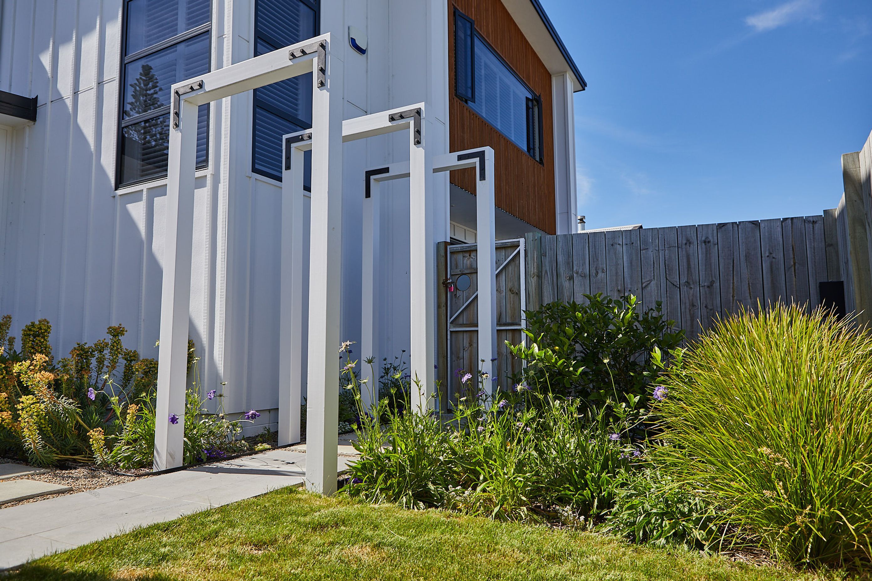 COASTAL-GARDEN98.jpg