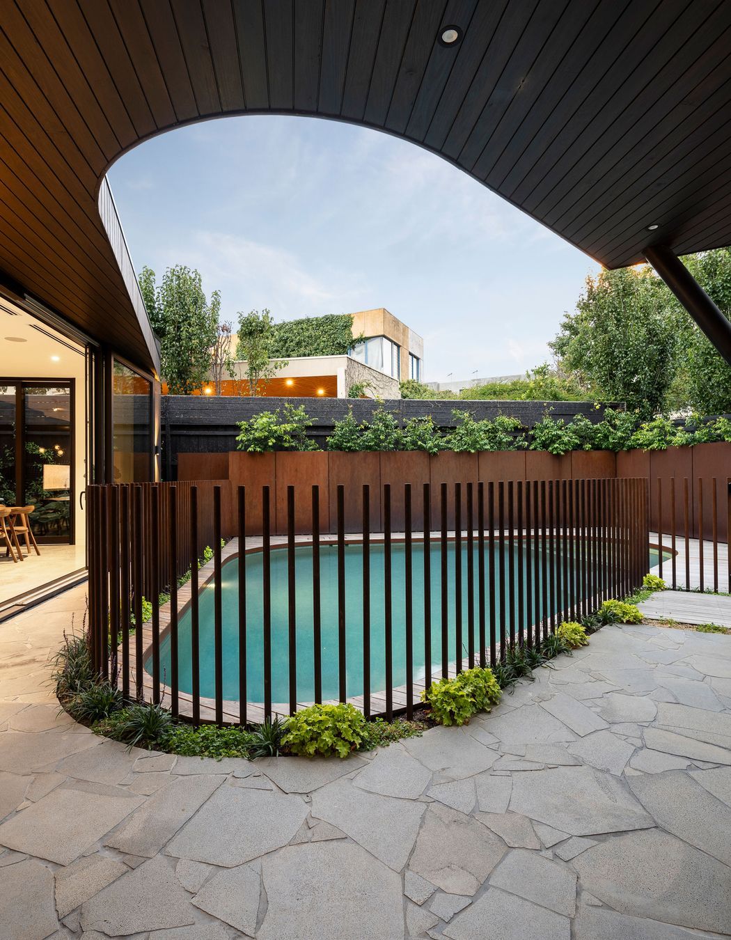 CarloGabrieleCeraStribleyLandscapingViewCourt329.jpg