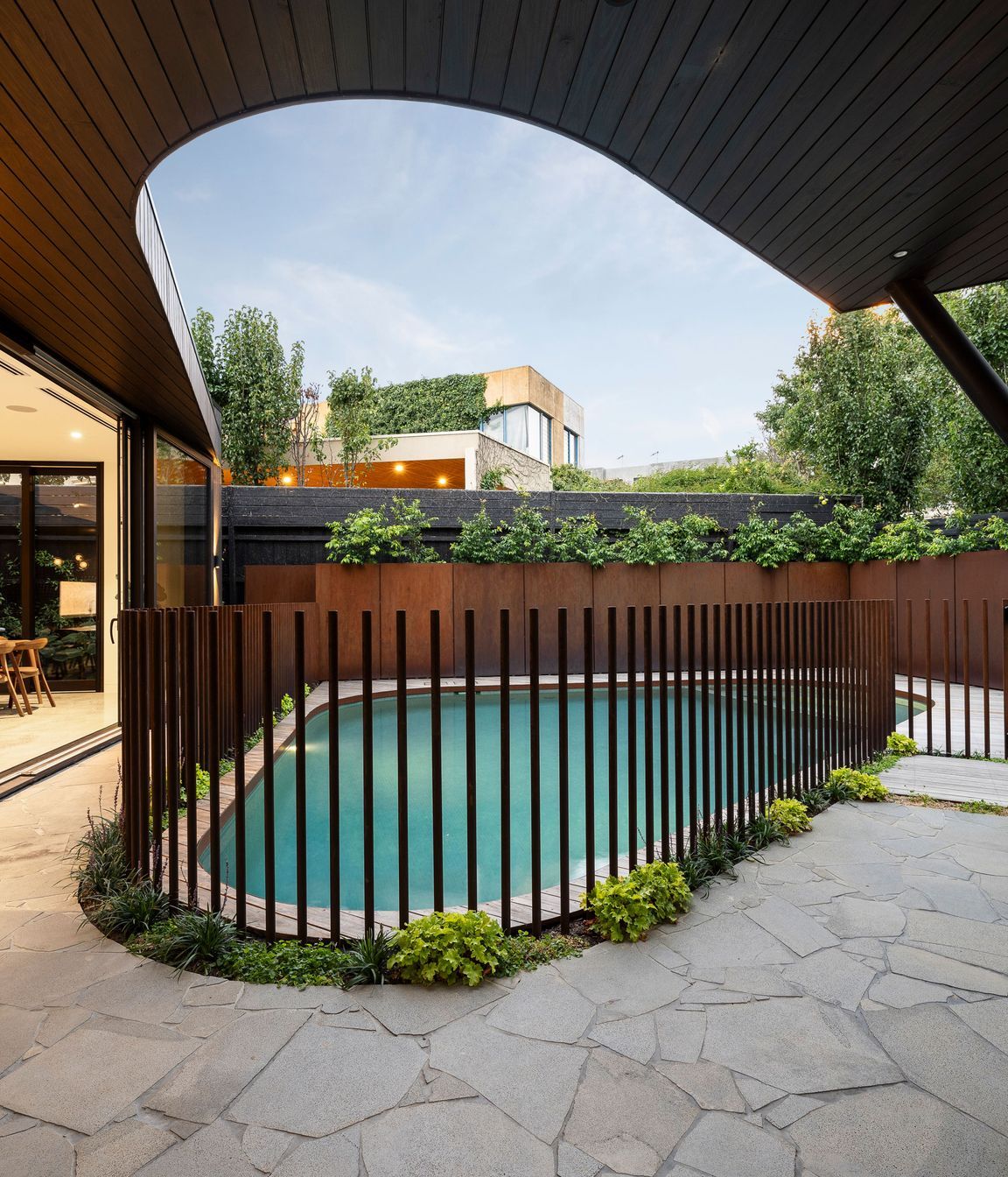 CarloGabrieleCeraStribleyLandscapingViewCourt329.jpg