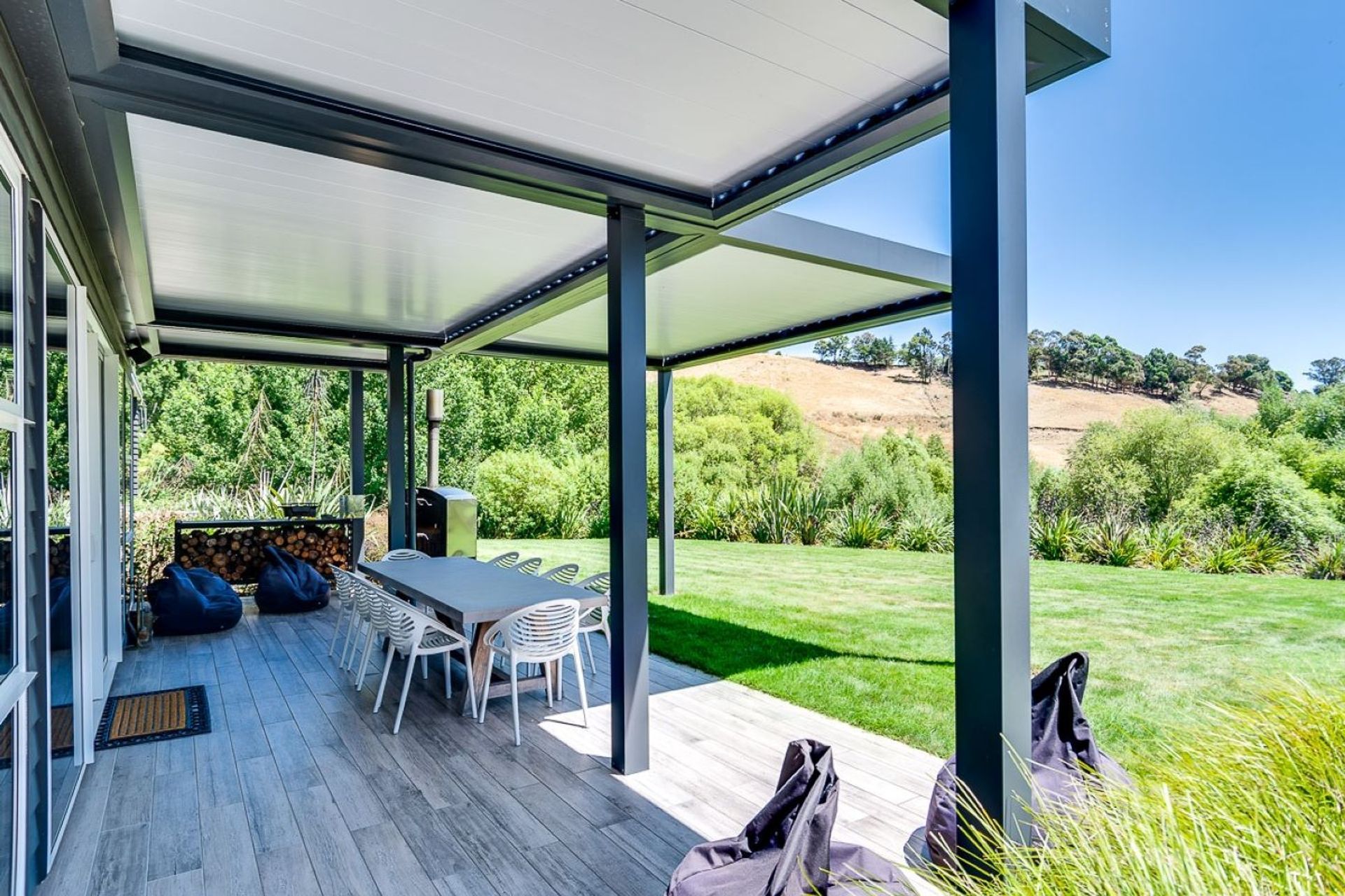 Closed Triple Louvre Roof.