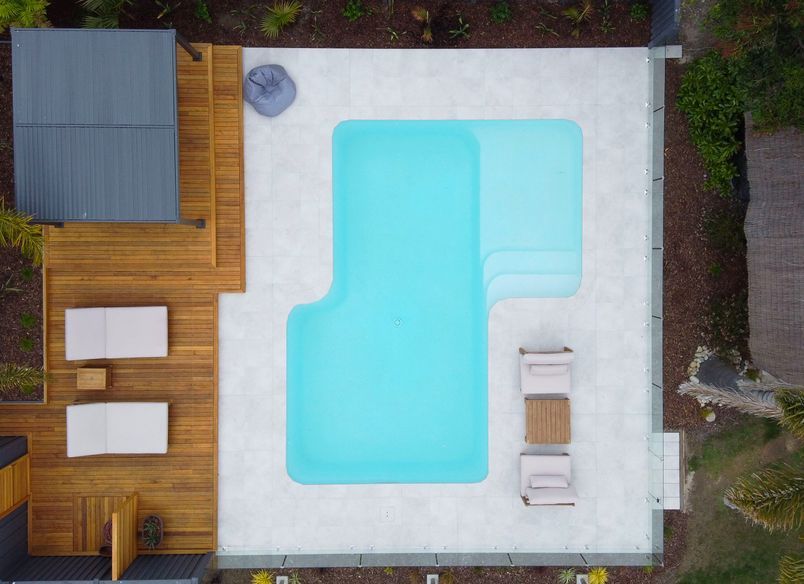 Mangateretere, Pool Area