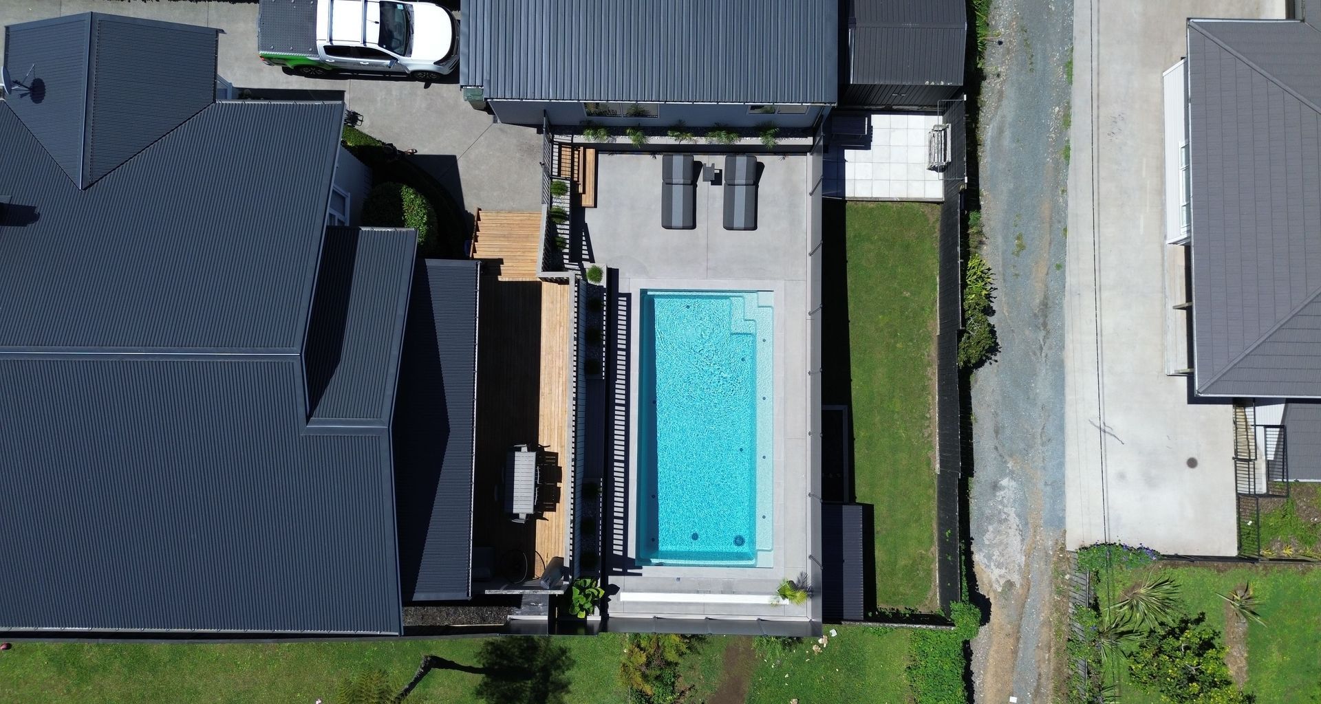 Location: Kensington, Whangarei Shape: Sanctuary Size: 8.0m x 4.2m Colour: Quartz