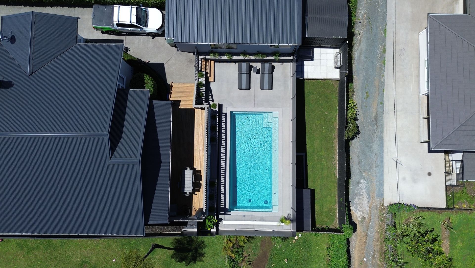 Location: Kensington, Whangarei Shape: Sanctuary Size: 8.0m x 4.2m Colour: Quartz