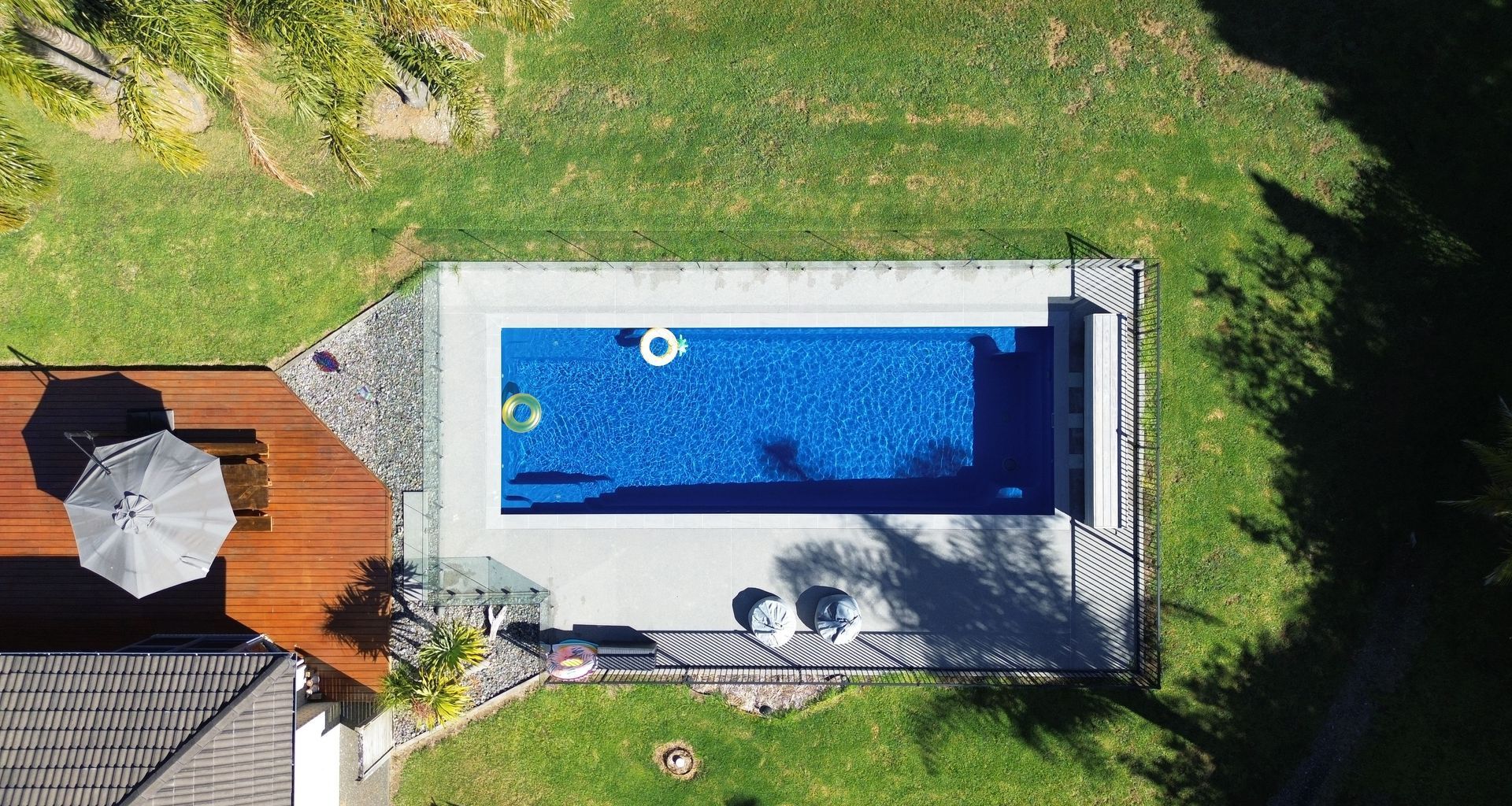 Location: Maunu Shape: X-Trainer Colour: Pacific Size: 11.8m x 4.2m