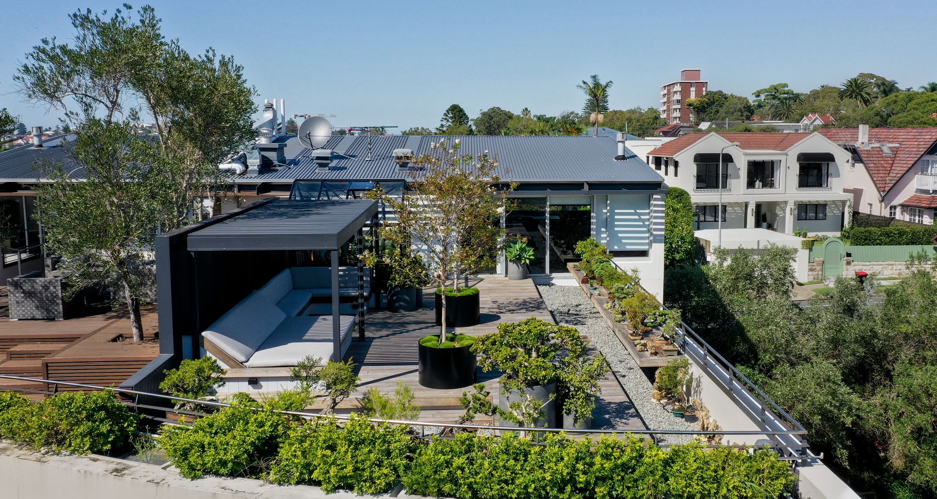 Vaucluse banner