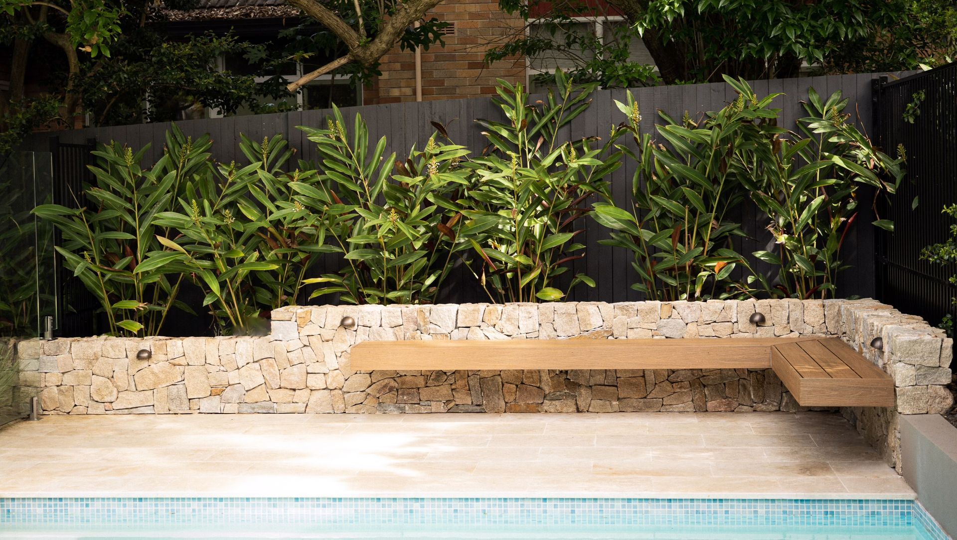 Cotswold Wall Cladding | Classic Travertine | Branch Out Landscape Design | Outdoor Residential