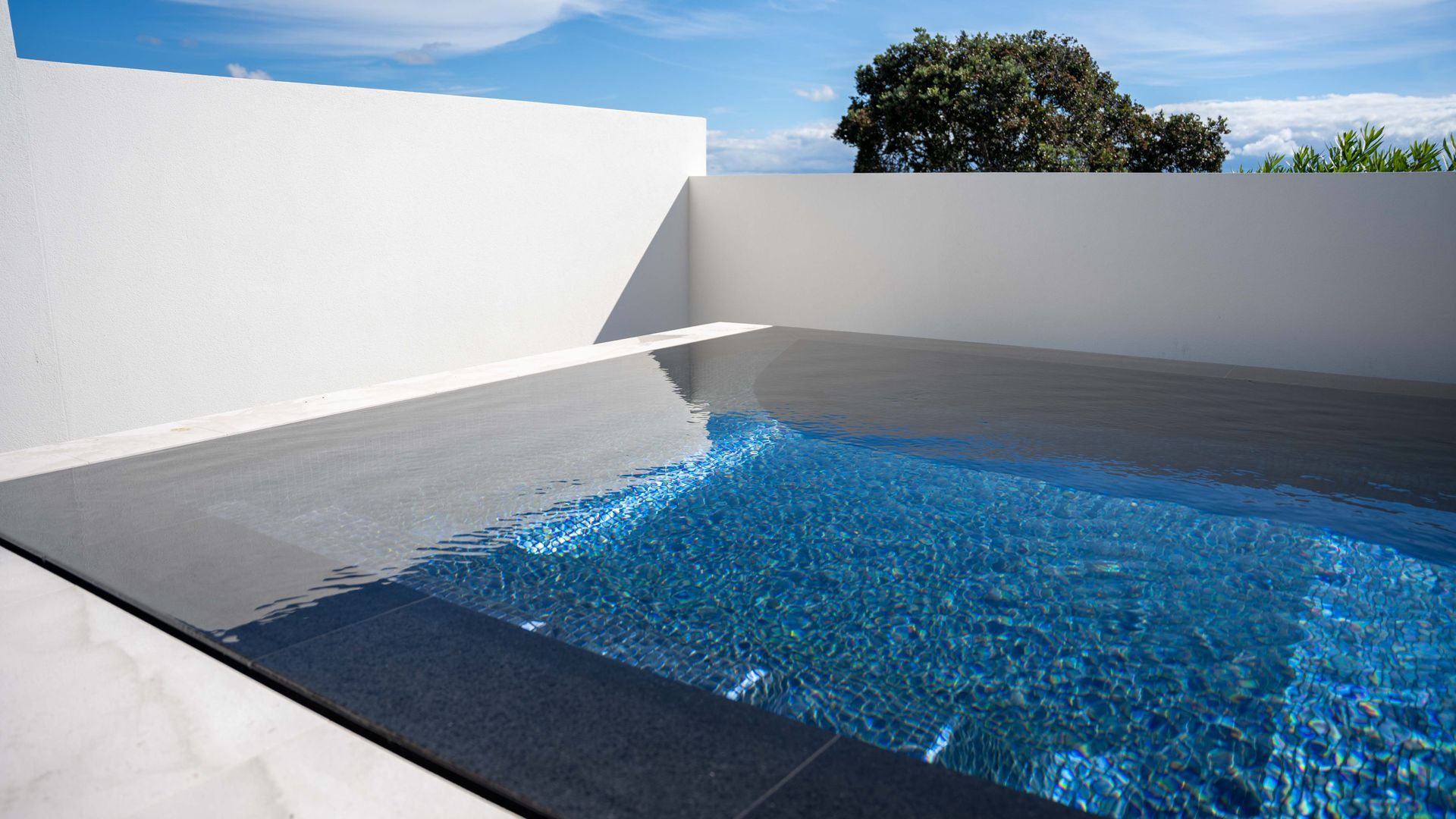 SSL Distributors 0 St Heliers Fully Tiled Swimming Pool video