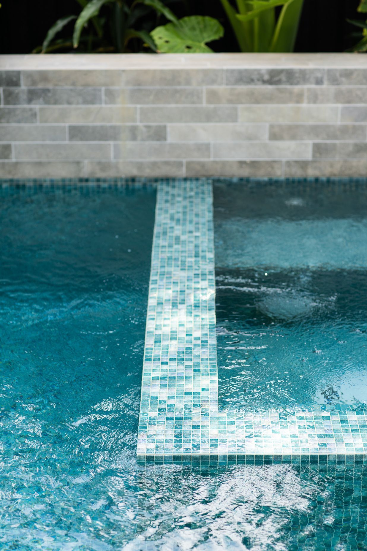 Wet Edge Pool