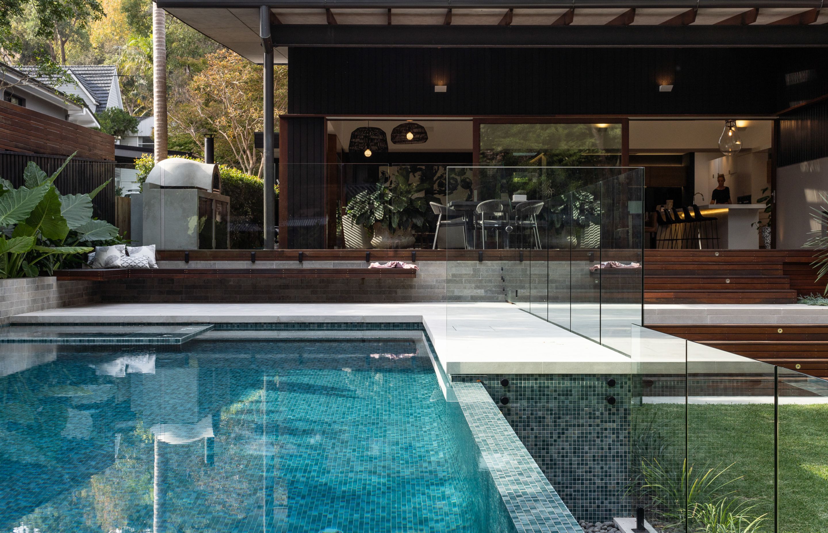 Wet Edge Pool