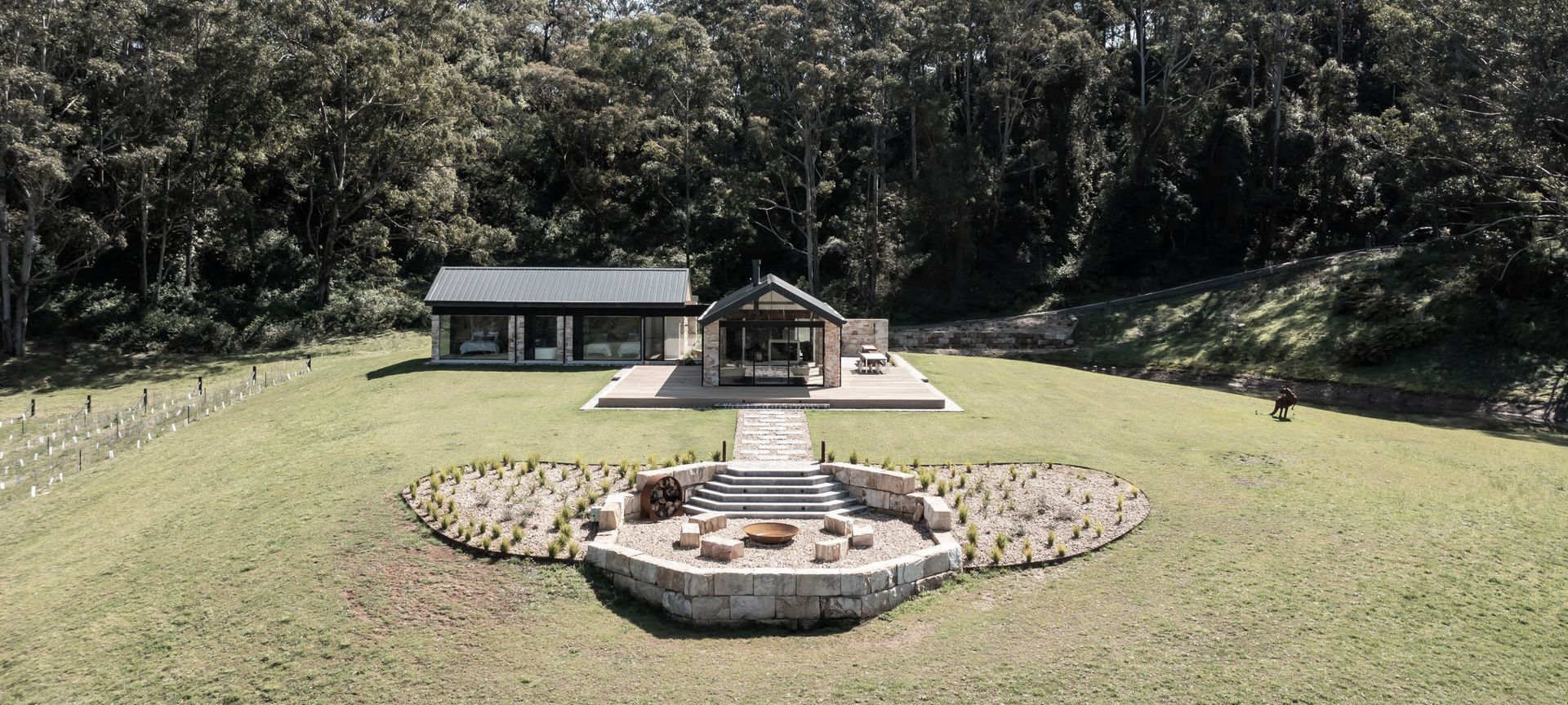Kangaroo Valley - Tourist Cabin banner
