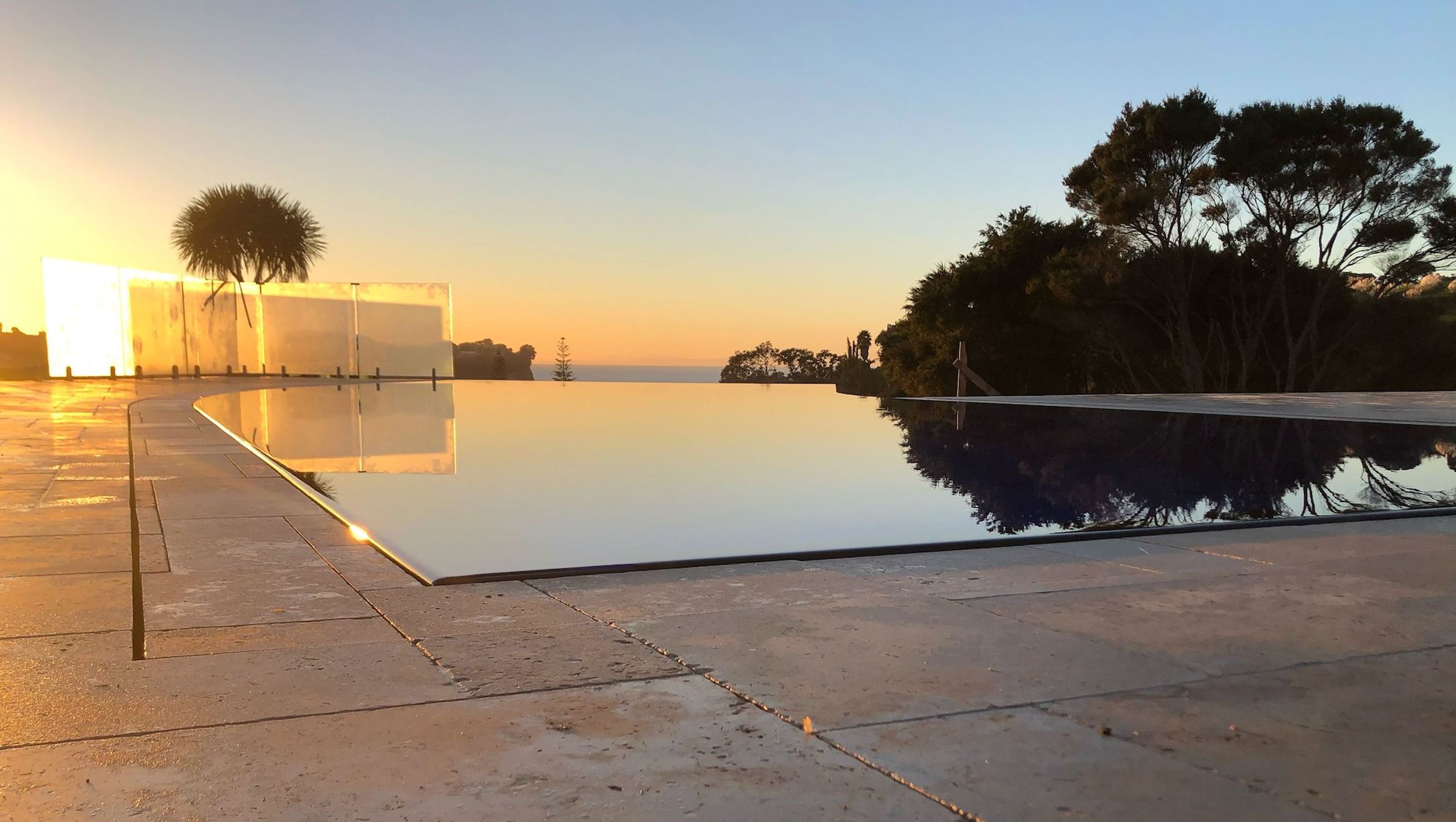 Infinity Mirror Pool