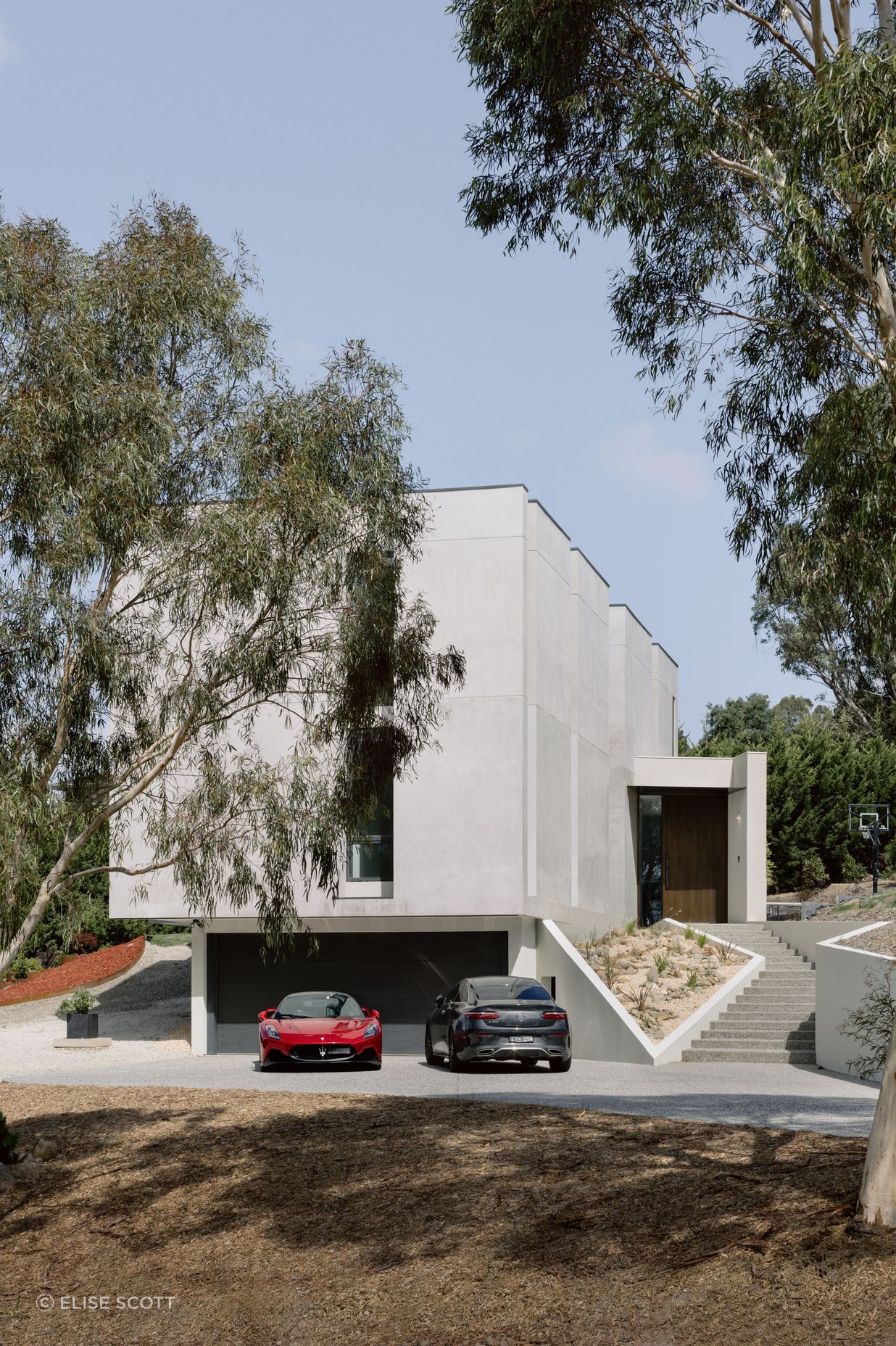 EnclaveArchitectsHouse-on-the-hill-4-v2.jpg