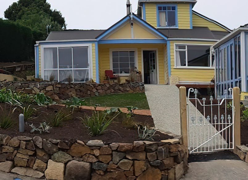 Modernising Makeover for Peninsula Property Street Frontage