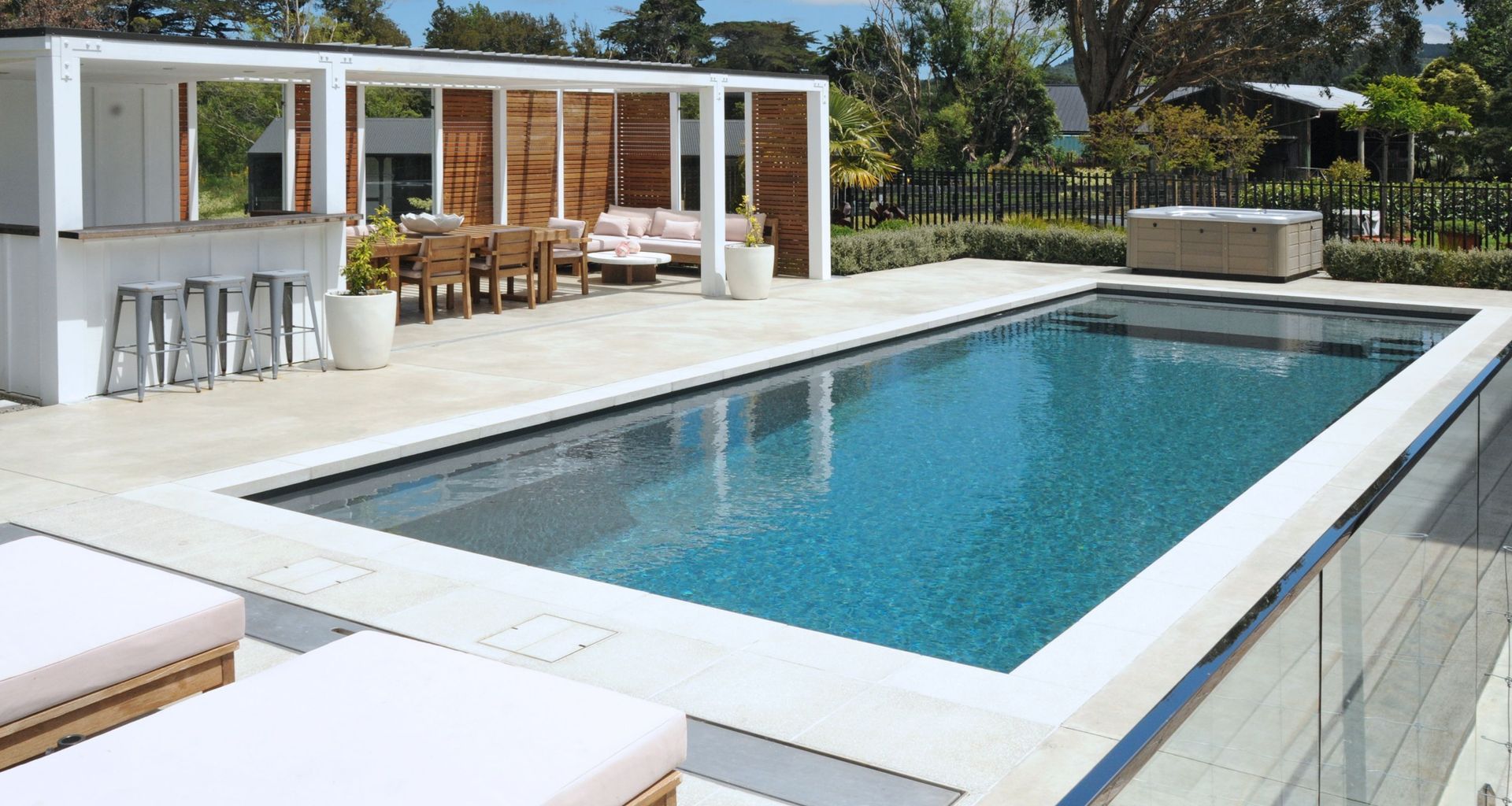 Fibreglass Pool with Horizon International Paving banner