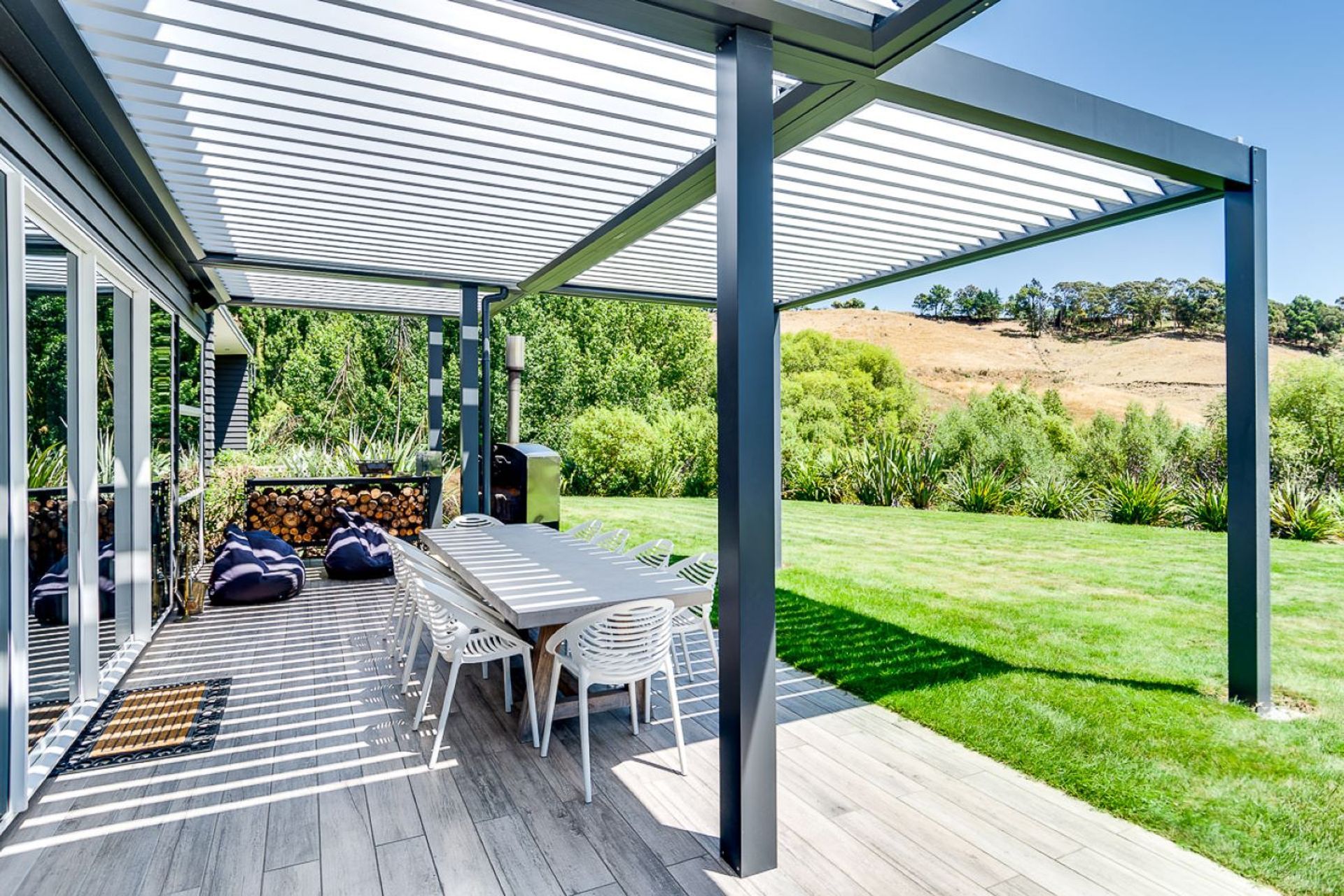 Half opened shade triple Louvre roof.
