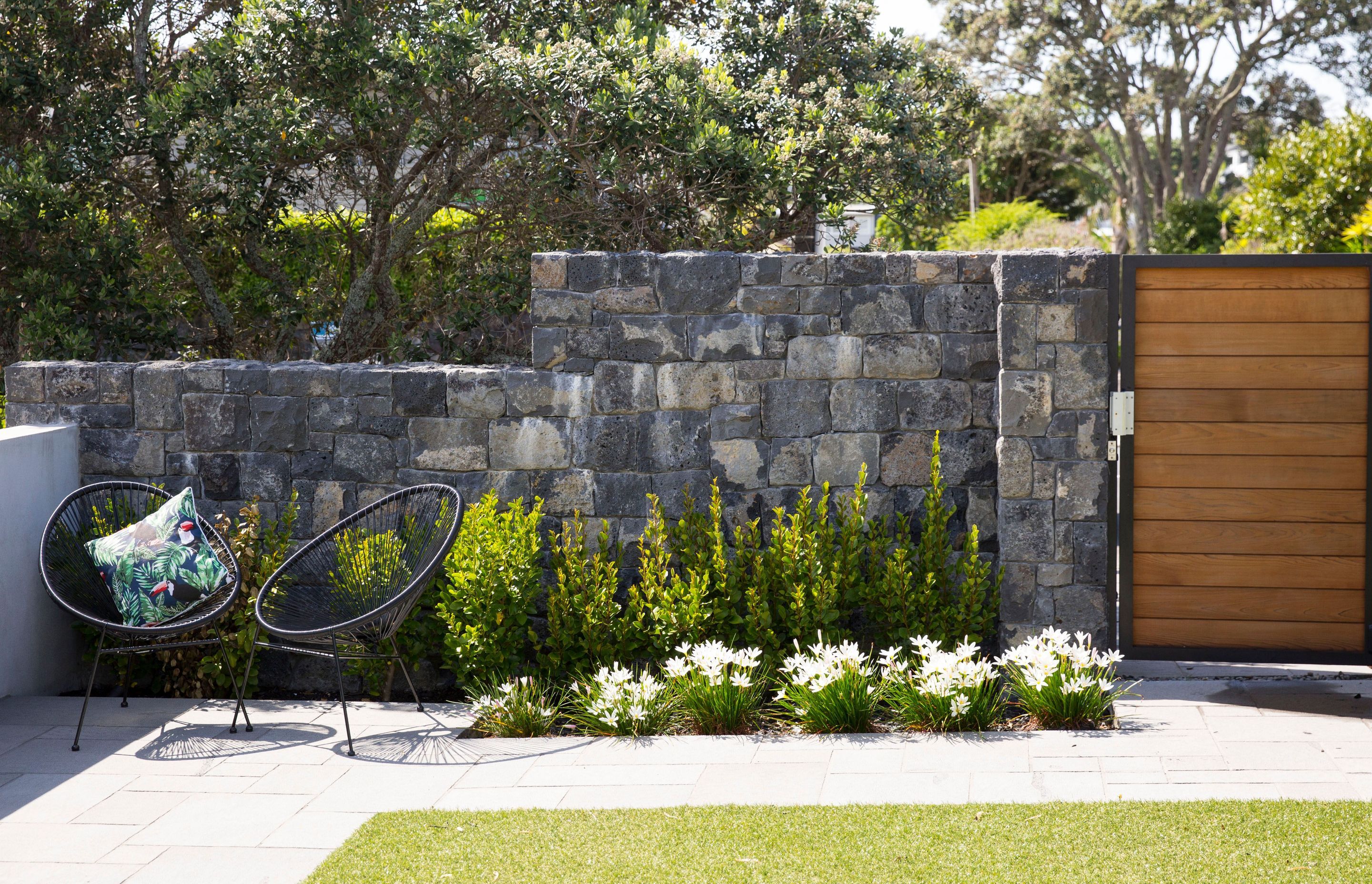 Takapuna Modern & Private
