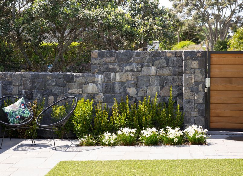 Takapuna Modern & Private