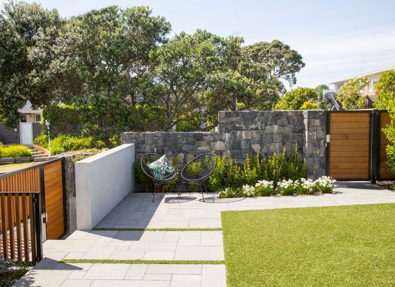 Takapuna Modern & Private