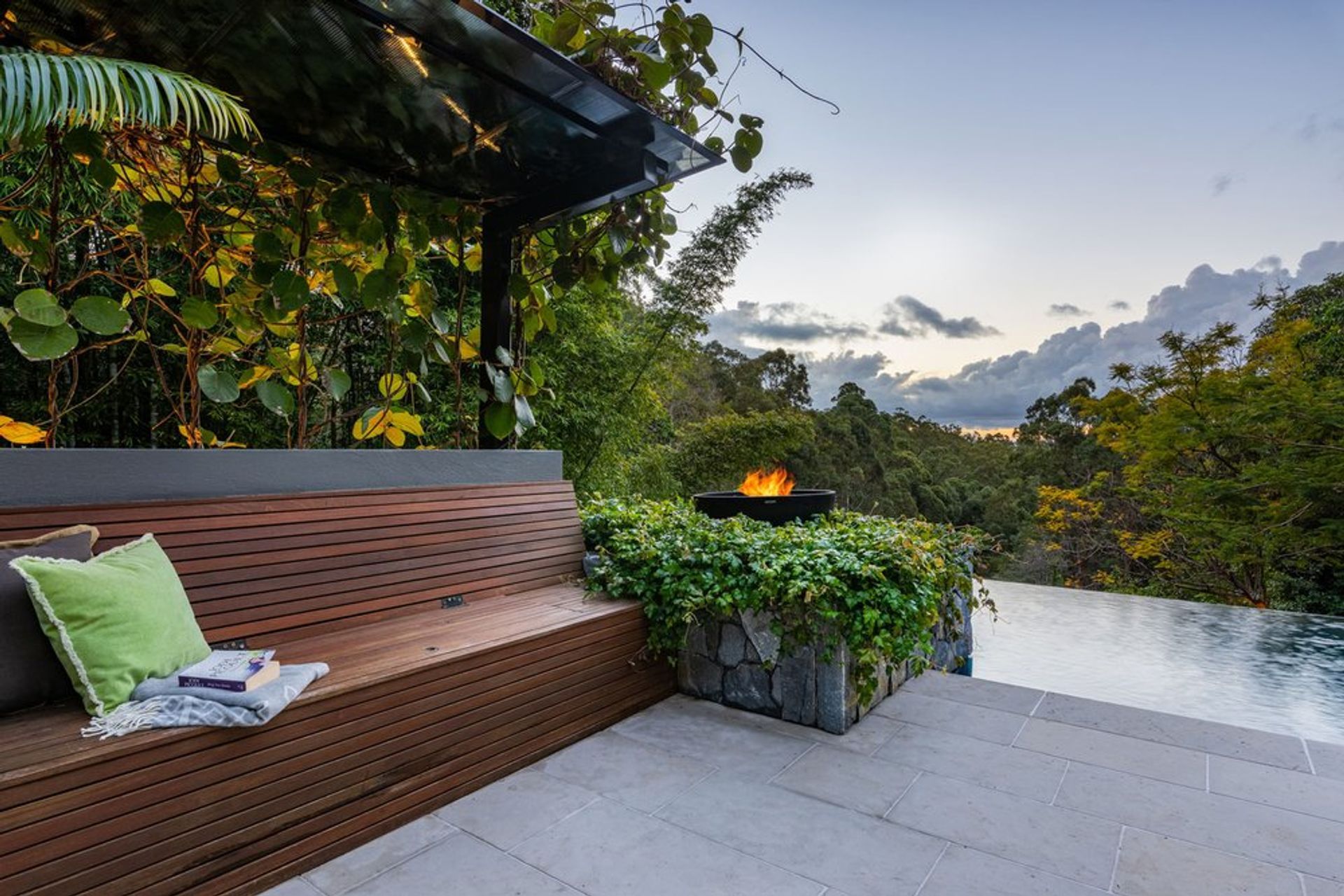 Ilkley: QLD - Acreage