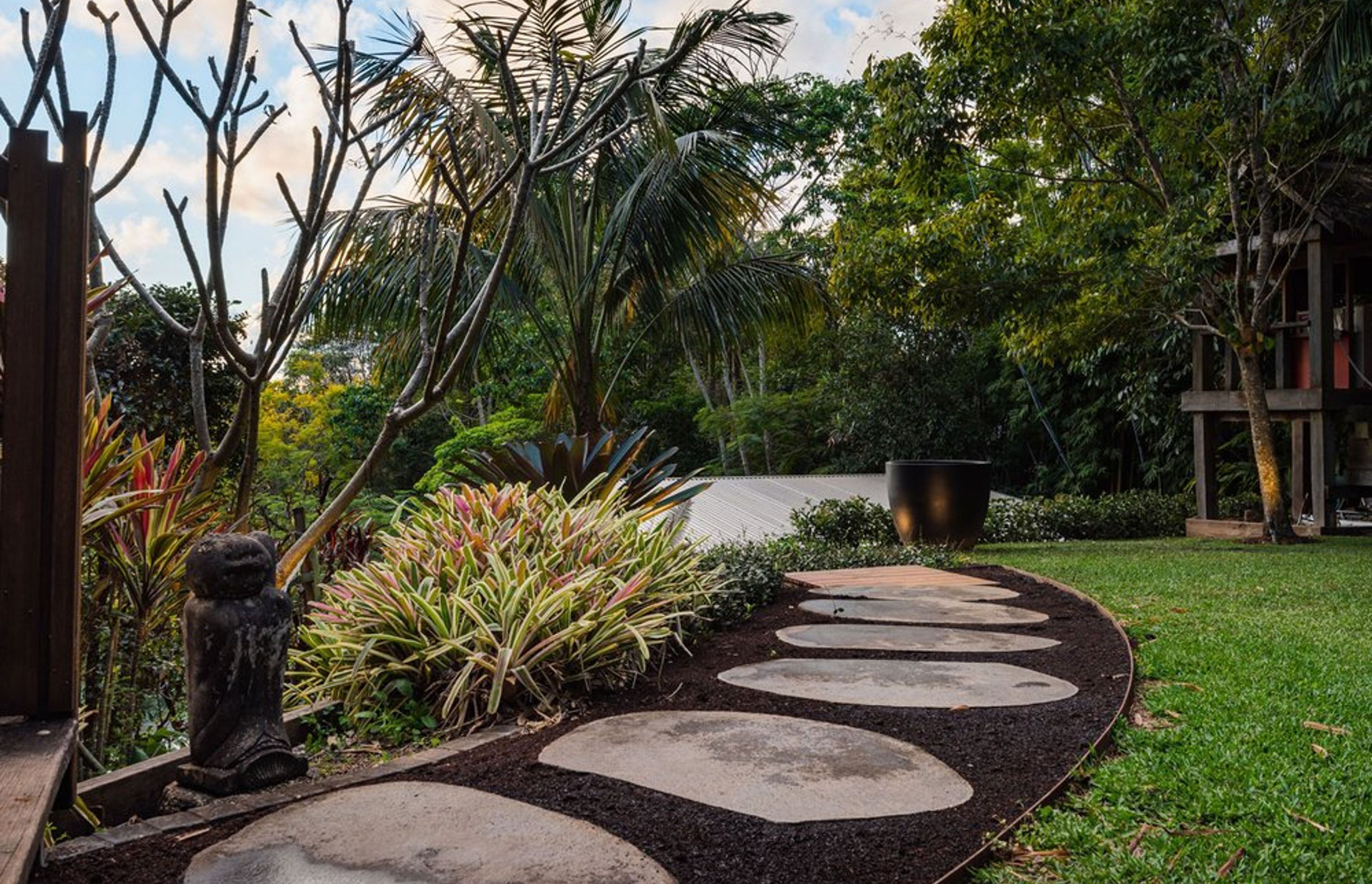 Ilkley: QLD - Acreage