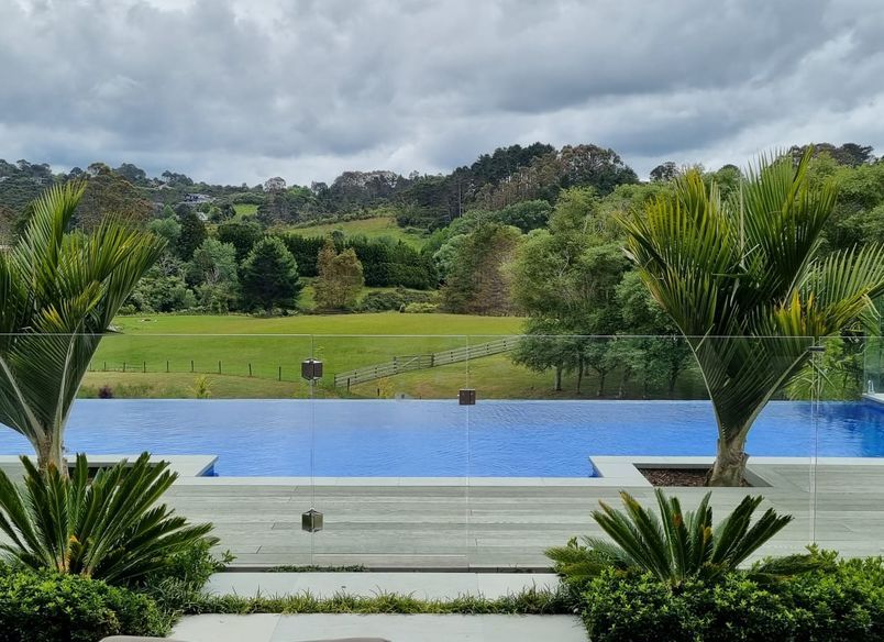 Paremoremo Infinity Pool