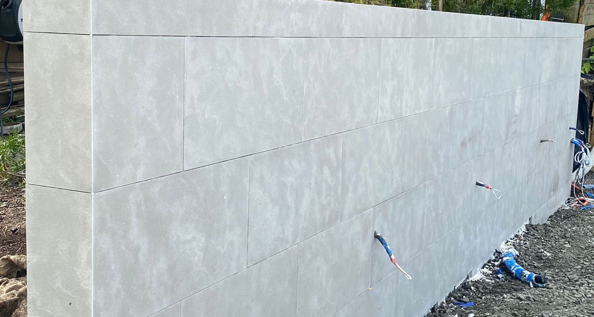 Damn Good Tiling - Ourdoor Stone Wall banner