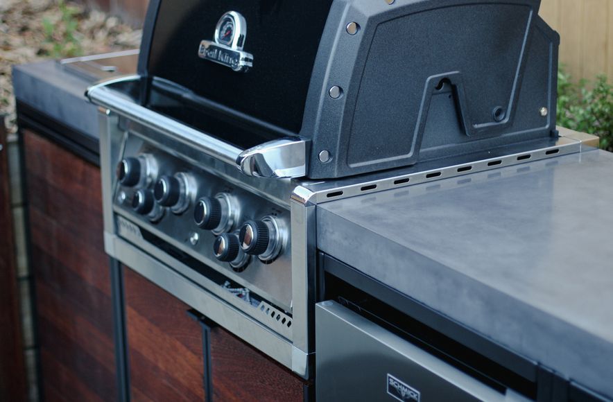 Fernhill Outdoor Kitchen