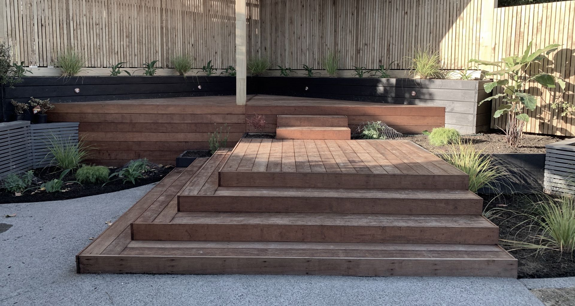 Decks banner