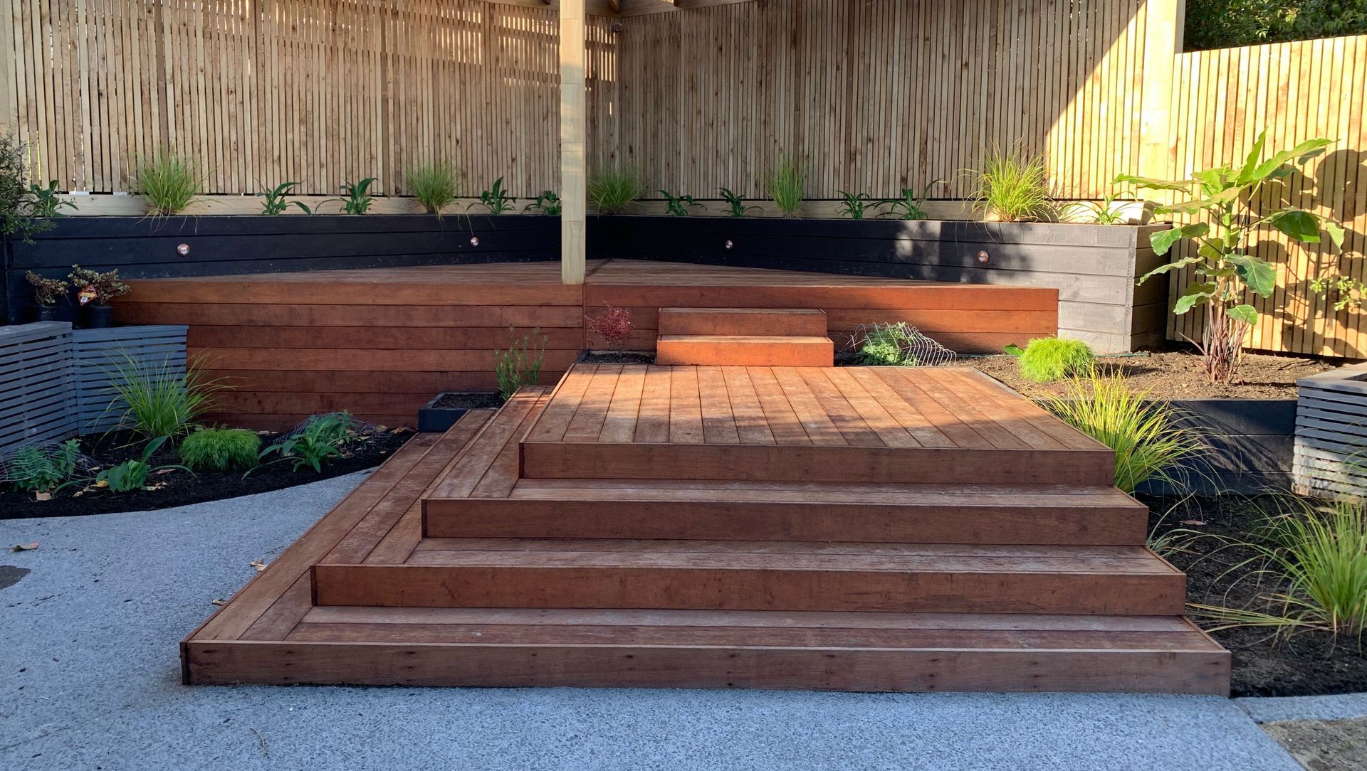 Decks banner