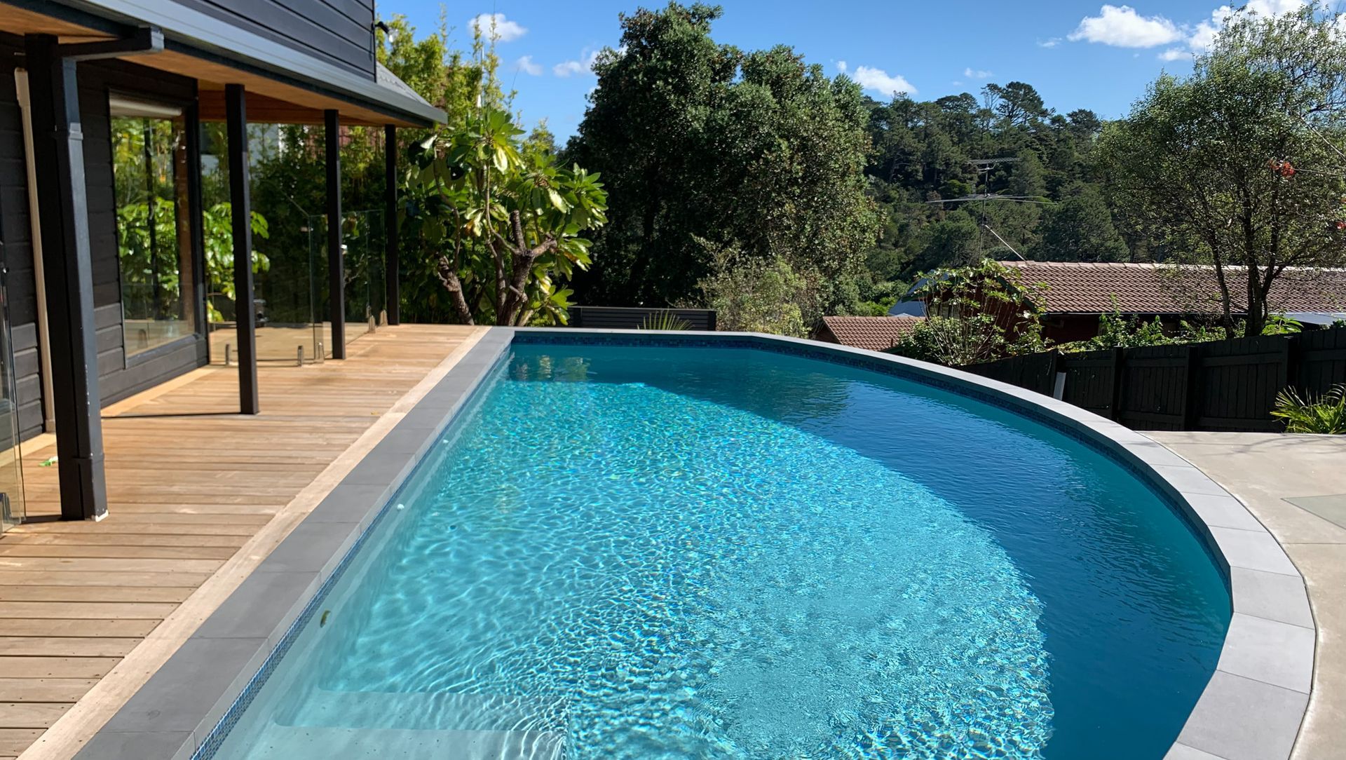 Mixed Geometry Makes For A Perfect Fit banner