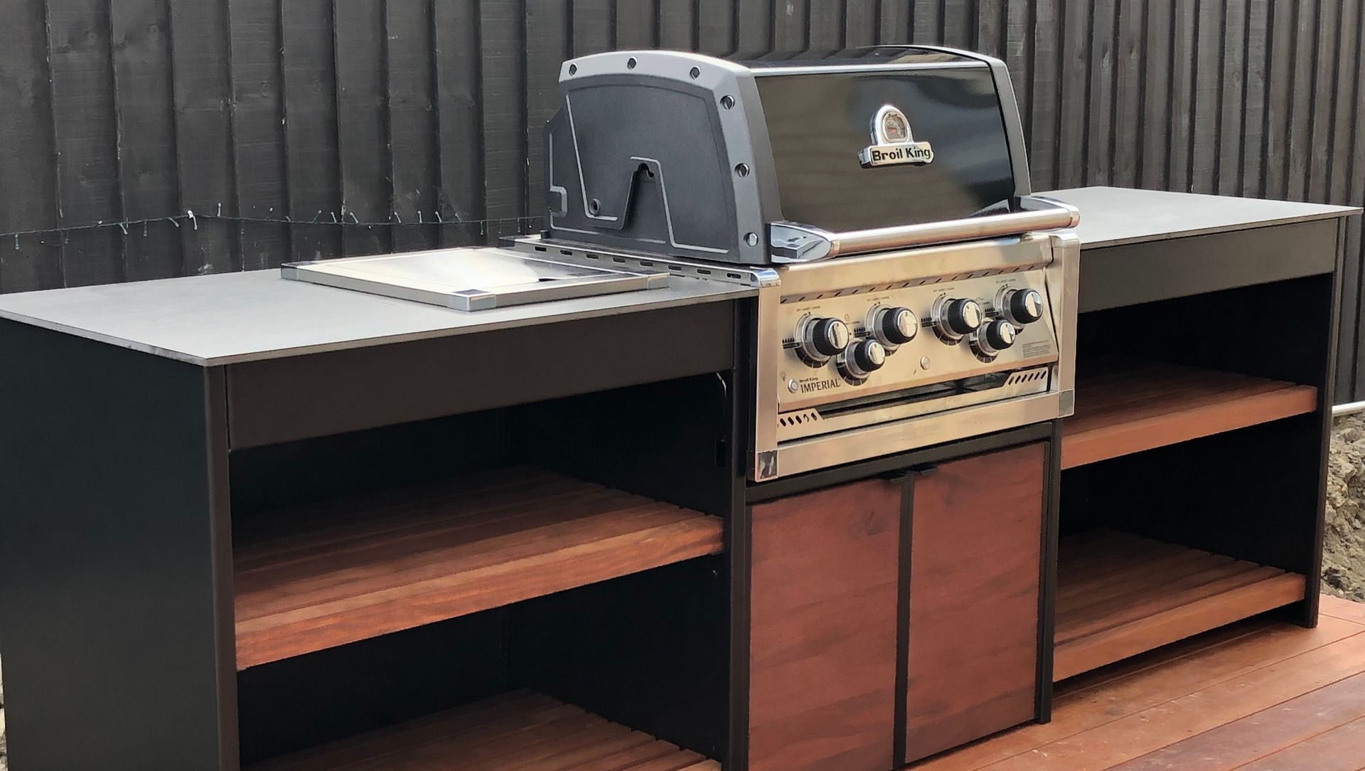 Outdoor kitchen - Lincoln banner