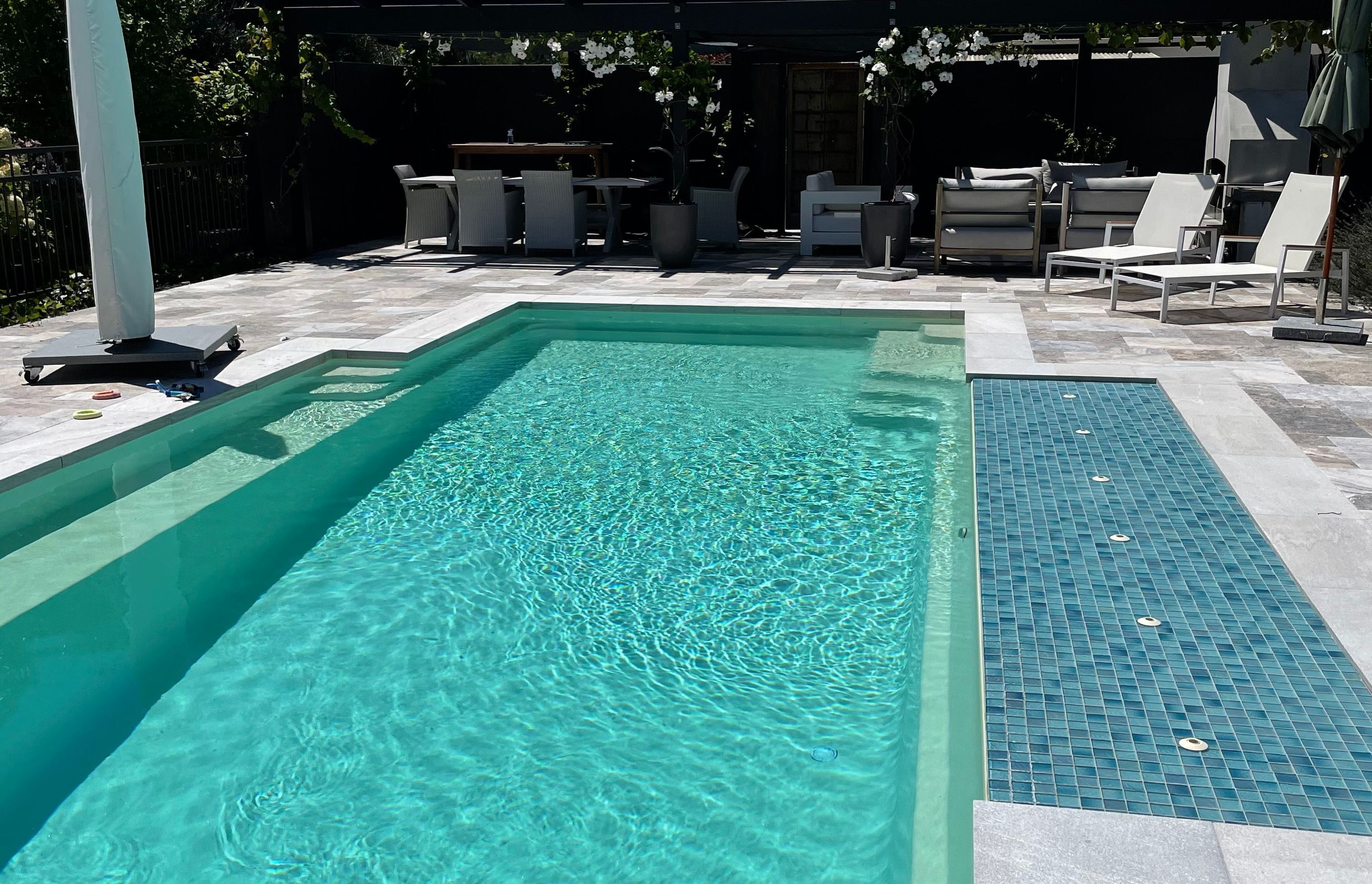 The Ultimate Outdoor Entertainers Area