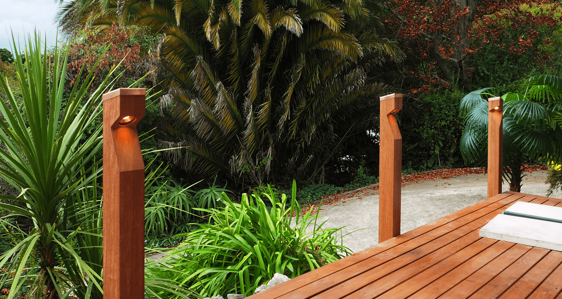 A new range of beautiful hardwood Bollards by Switch Lighting banner