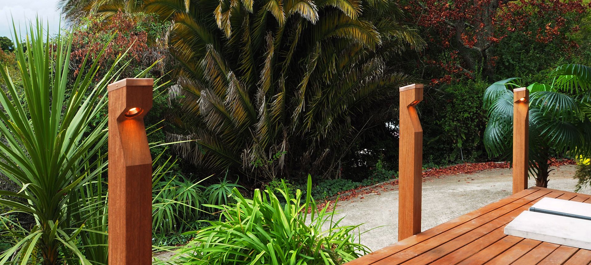 A new range of beautiful hardwood Bollards by Switch Lighting banner