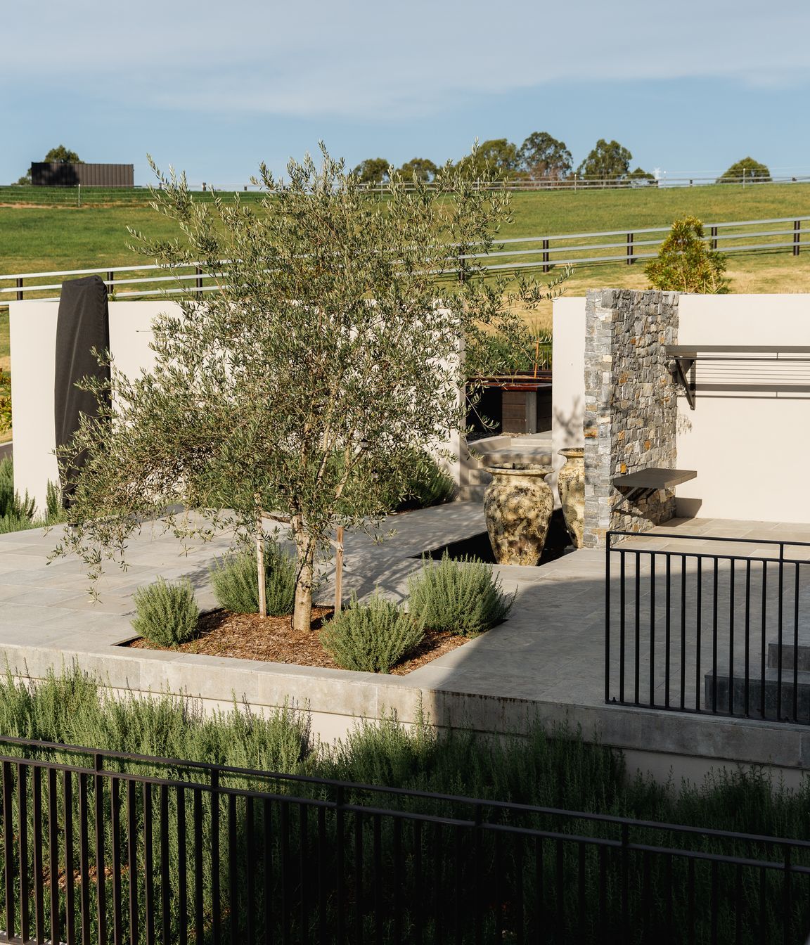 Mount View - Landscaping