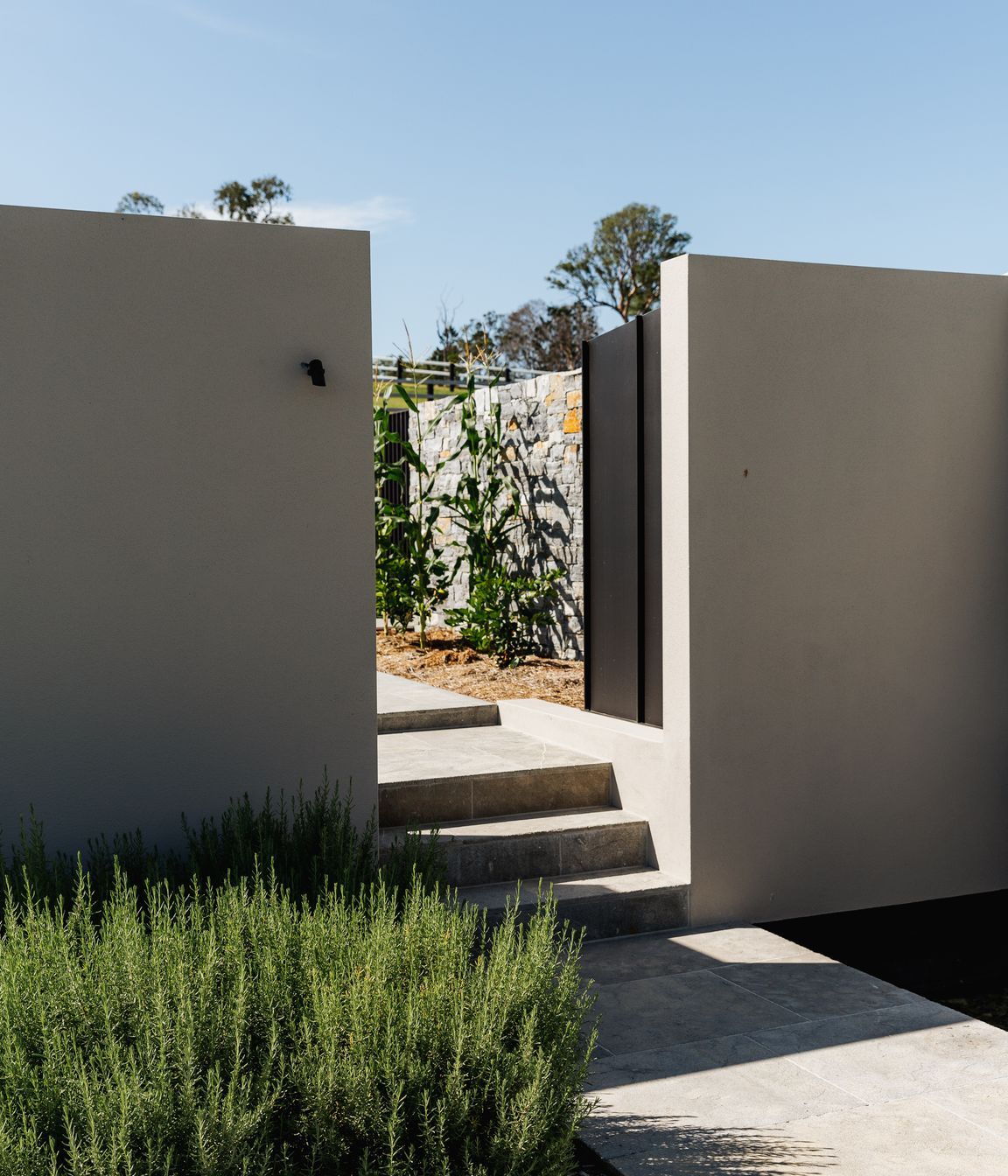 Mount View - Landscaping