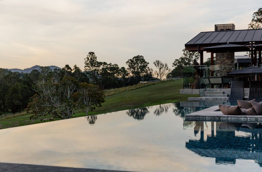 Mountain View - Landscaping