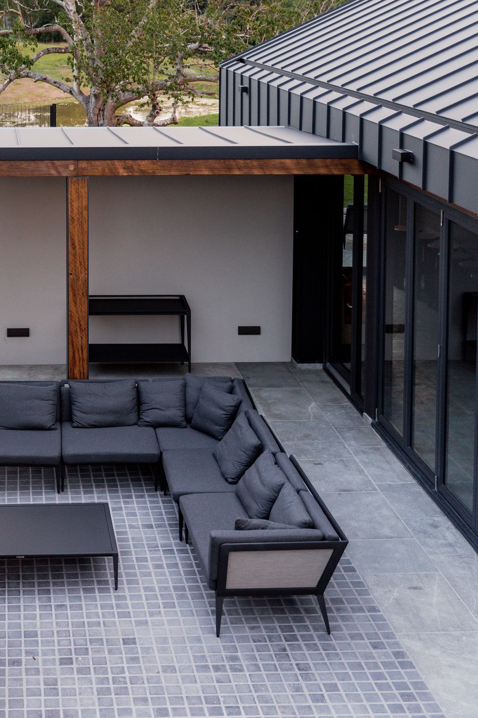 Mount View - Landscaping