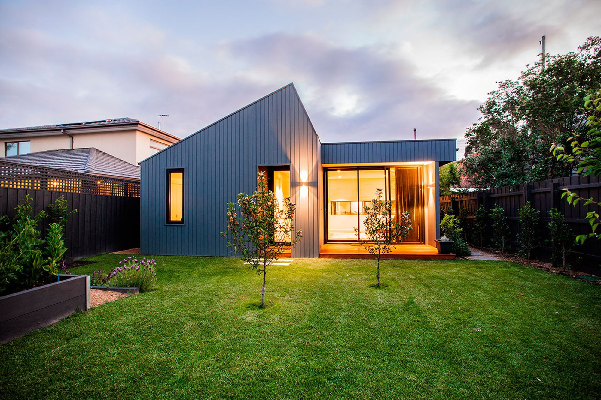 ##^^Northcote 02