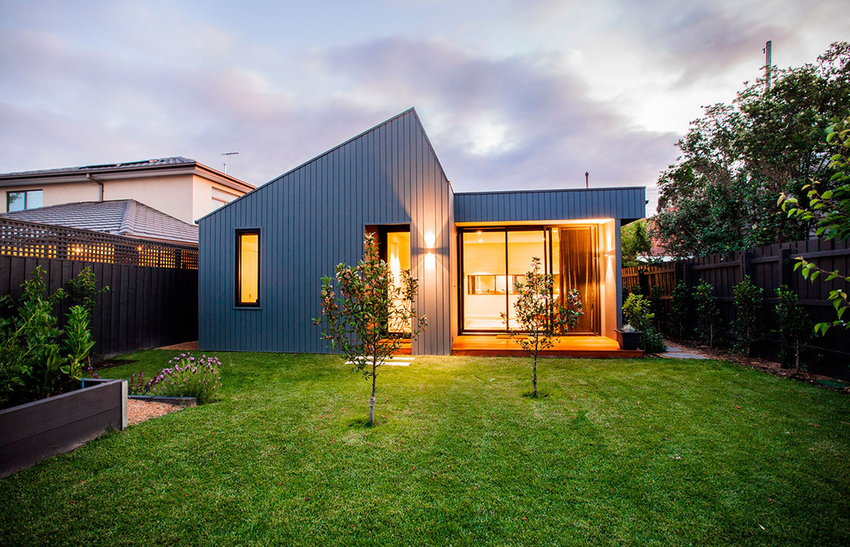 ##^^Northcote 02