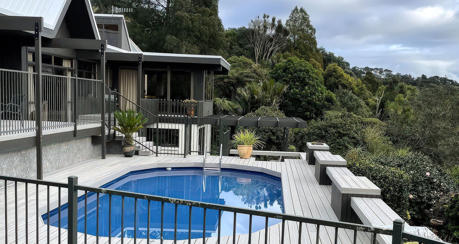 Atarua Gardens – Auckland banner