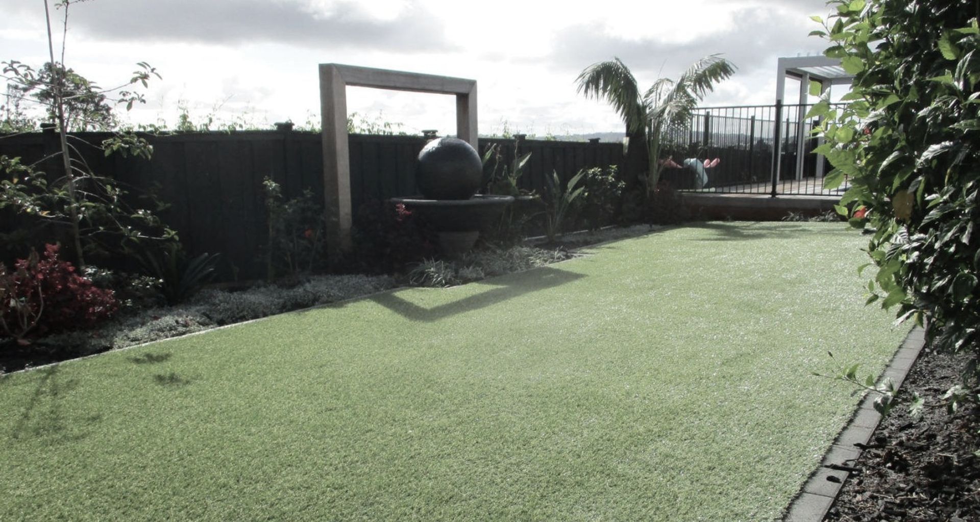 TigerTurf Indian Summer lawn adds grace to your home and brings you lasting benefits banner