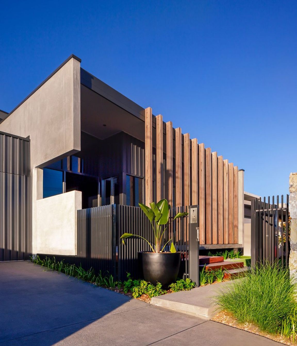 Mooloolaba: QLD - Residential