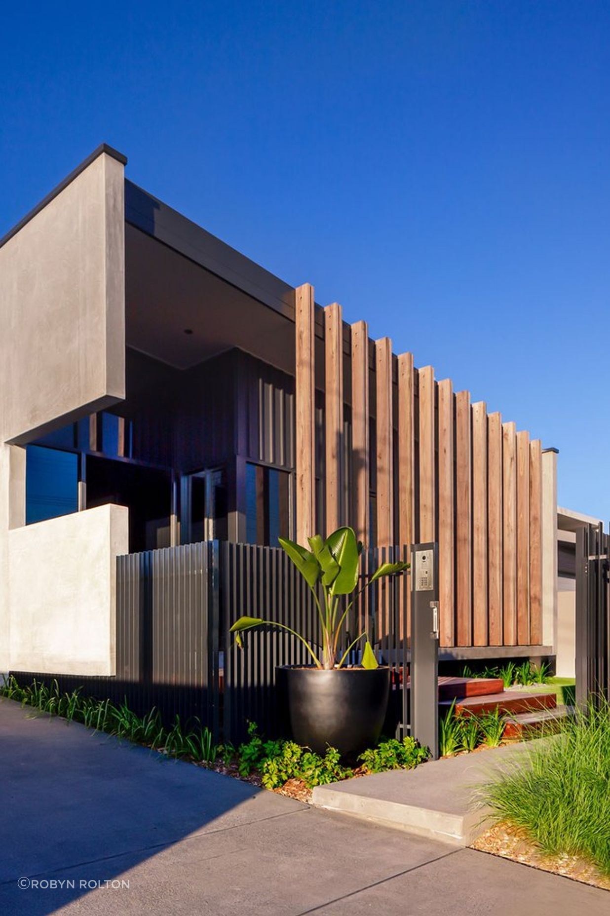 Mooloolaba: QLD - Residential