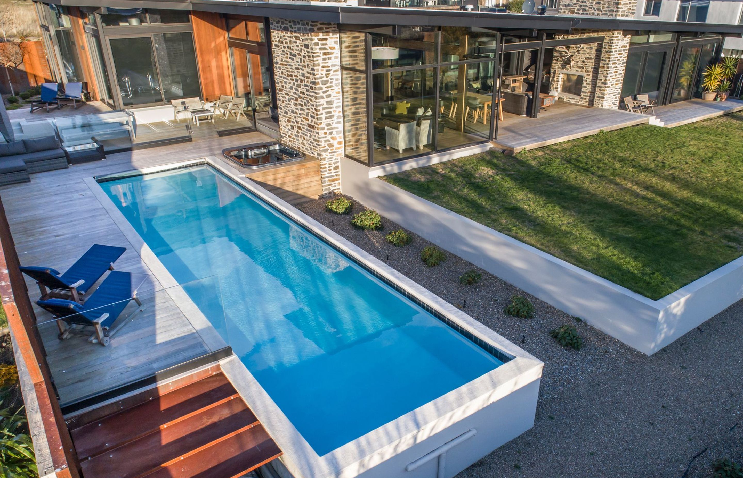 Custom Swimming Pool Lake Wanaka