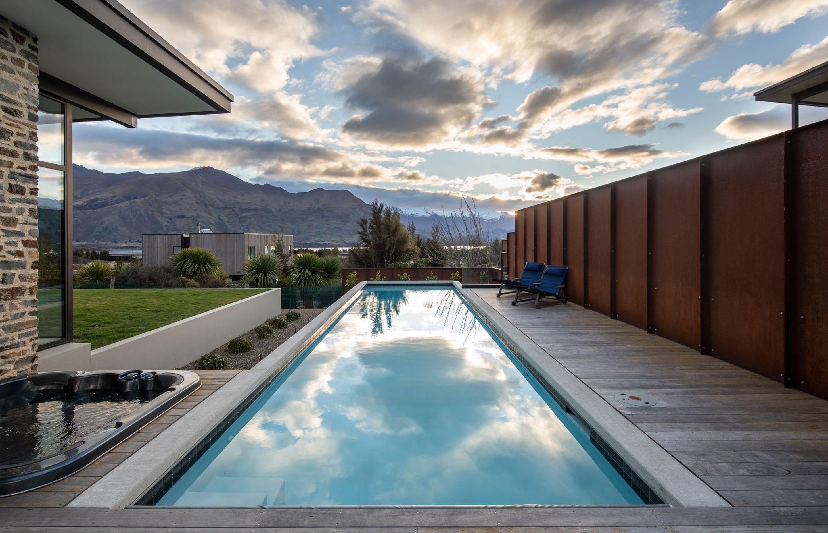 Custom Swimming Pool Lake Wanaka